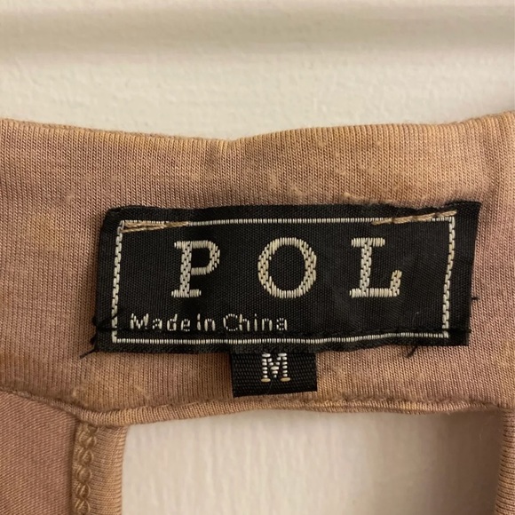 POL Tan Blouse with Floral Burgundy Detailing - Picture 4 of 4